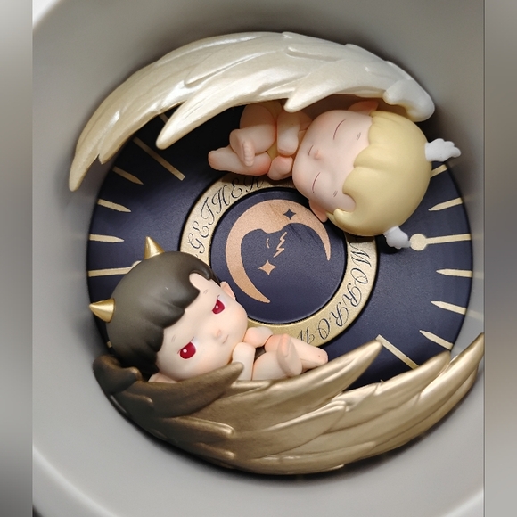 ❤️Popmart's Romantic Ring Box V4 Great For Valentine's Day ❤️ HACIPUPU - Picture 6 of 9